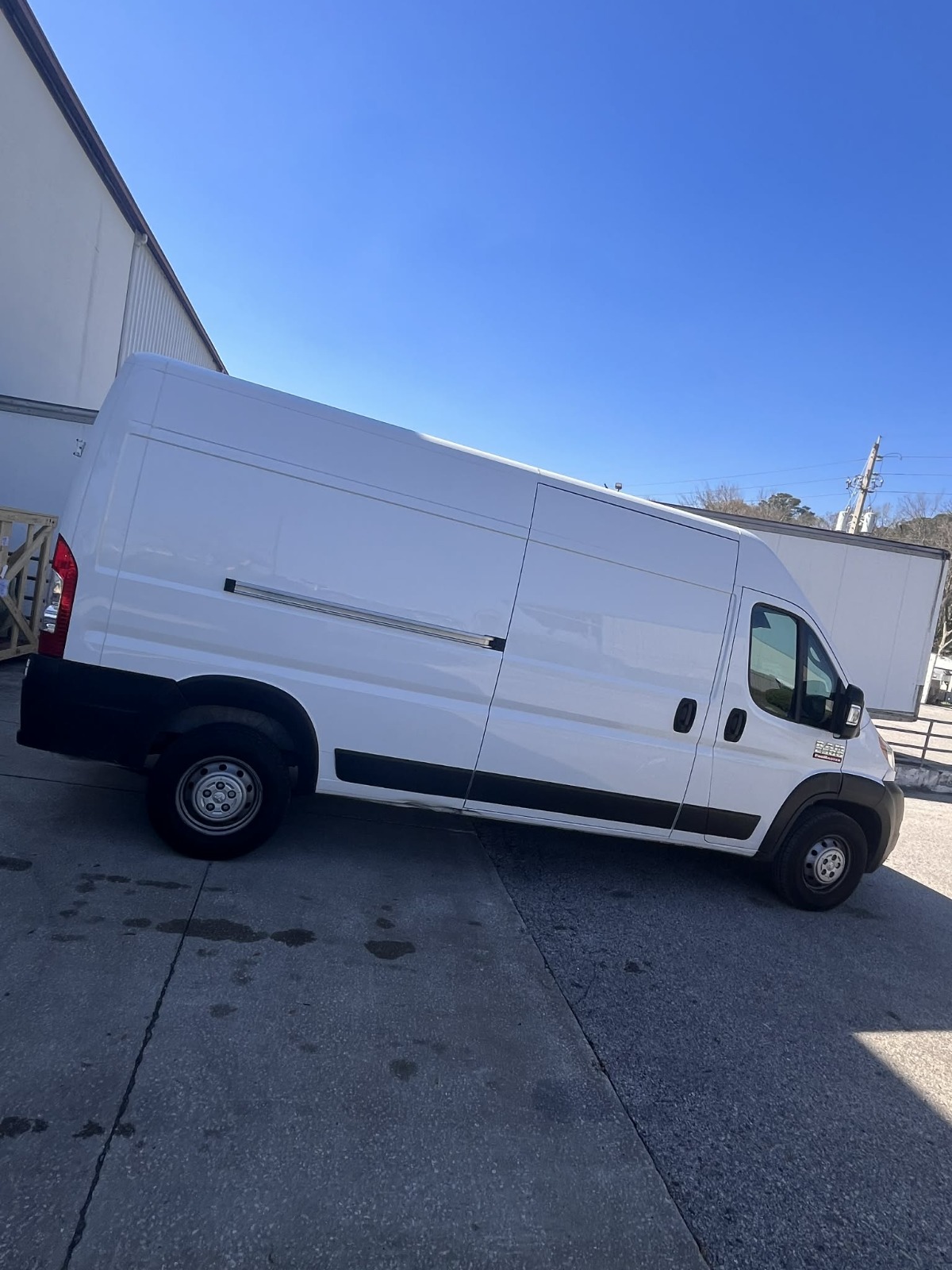 E's On Down The Road Van